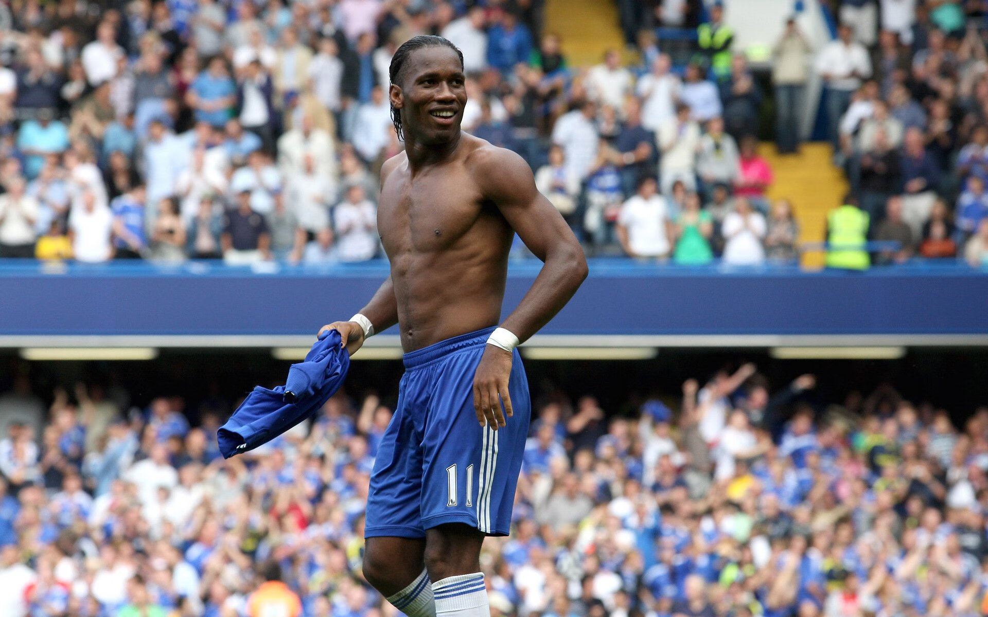 九游娱乐官方-英超史诗战役：血性拼搏永不言弃，英超战绩