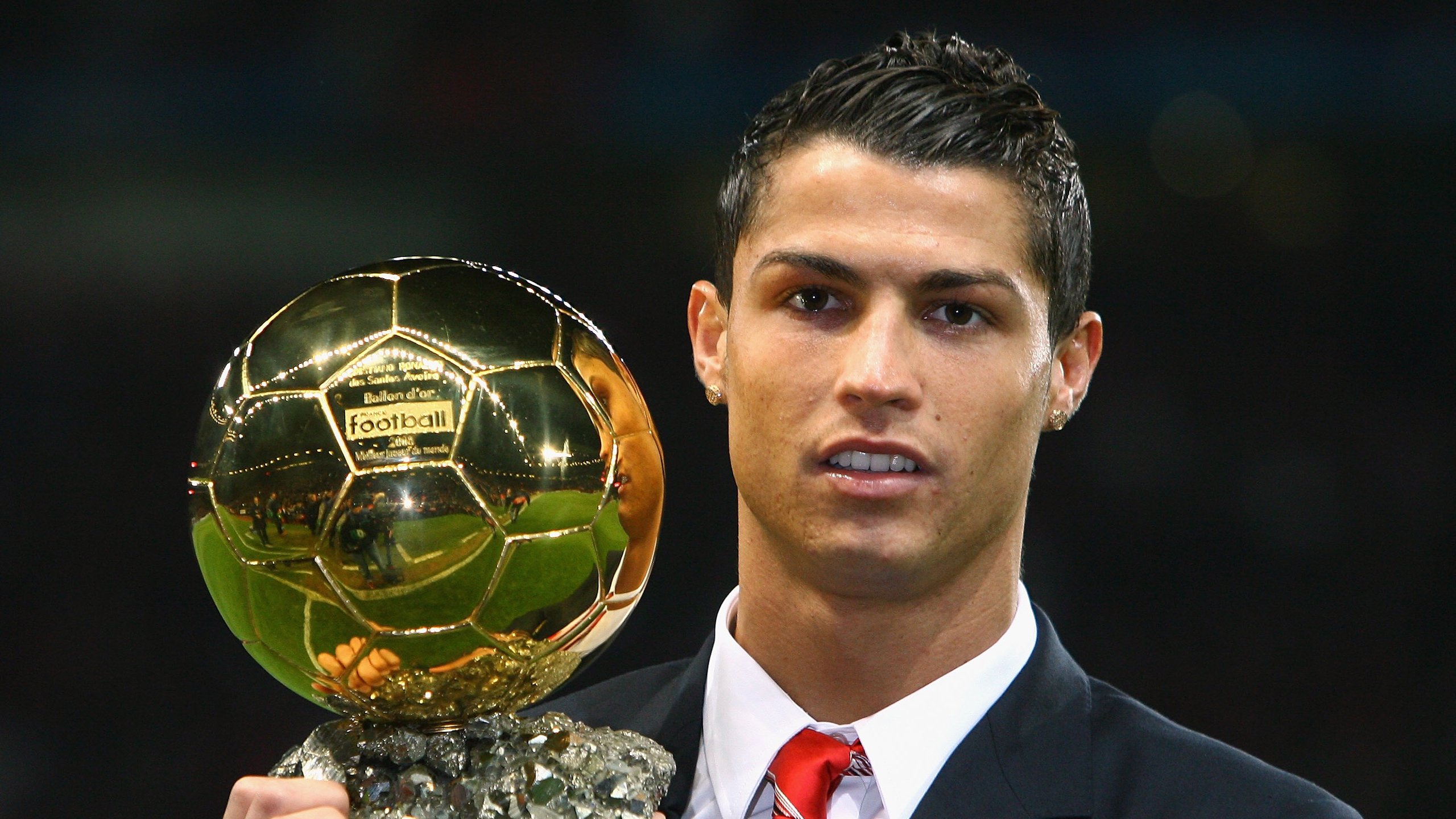 达里尔·基：无论是防守抢断还是快速反击，他的表现都让全黑队稳操胜券